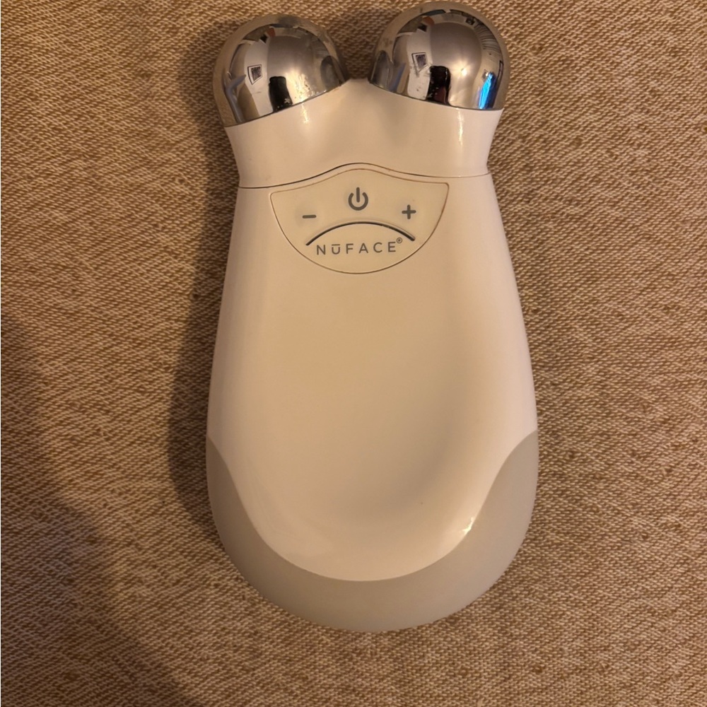 NuFace Trinity Pro